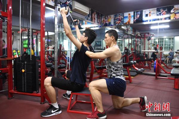 Fitness center adds new cycling studio with virtual reality rides