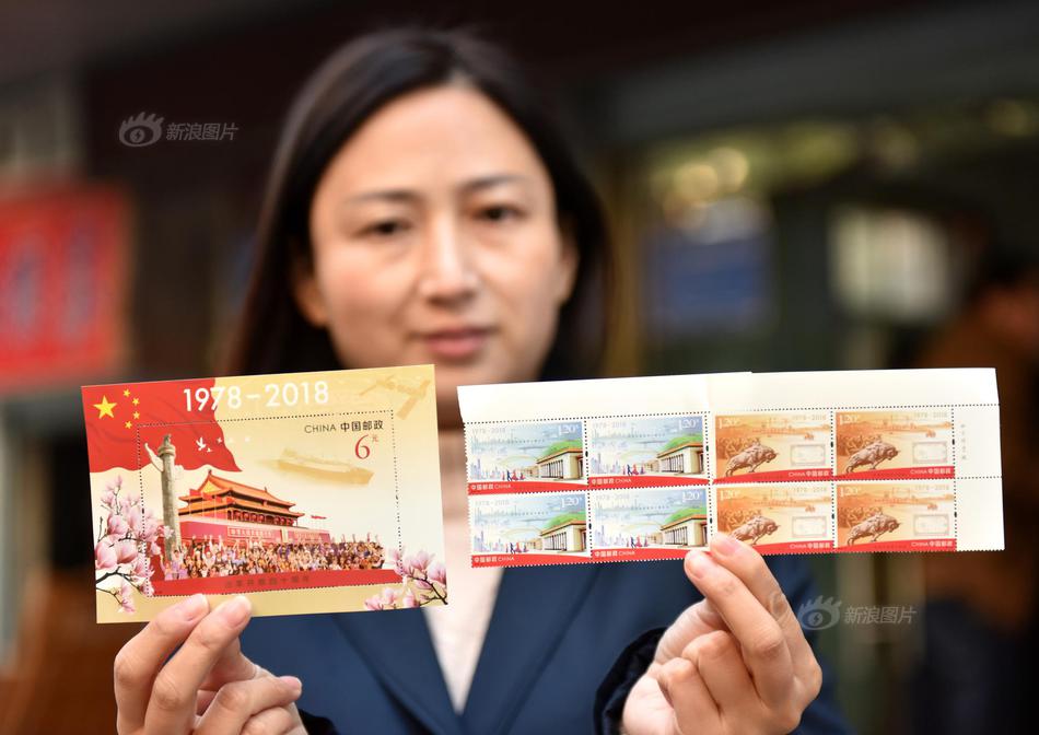 A bookstore hosted a workshop on creative writing