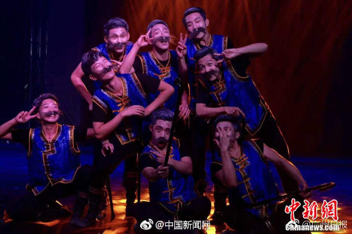 A hotel chain replaced single-use toiletries with refillable containers in all rooms