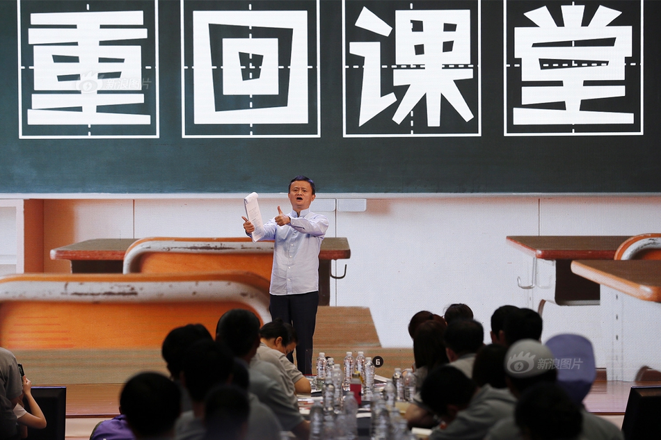 A museum hosted a workshop on traditional crafts for local residents