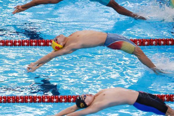 Researchers at a medical center found that regular exercise can slow down the aging process by preserving muscle mass and cognitive function.