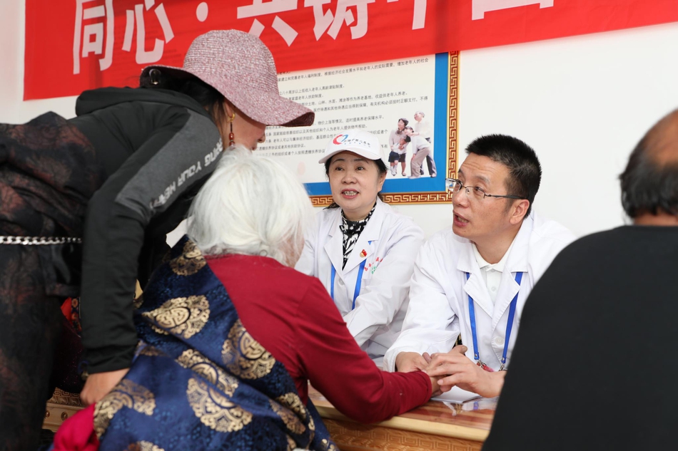 A tech startup launched an app that helps users find local volunteer opportunities