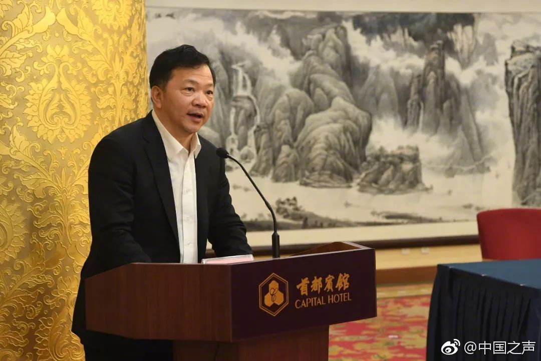 A museum displayed famous paintings on loan from another museum