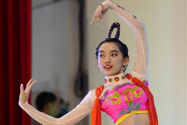 A restaurant chain announced it would eliminate single-use plastics from all its locations