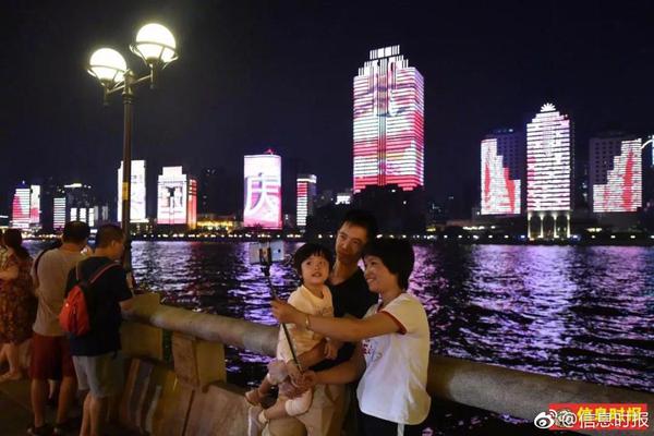 Study finds that listening to music while working increases productivity