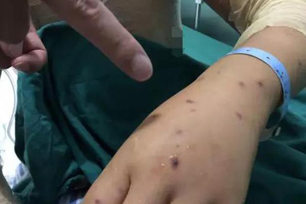 The stock market jumped 3% after a key company reported higher-than-expected quarterly profits